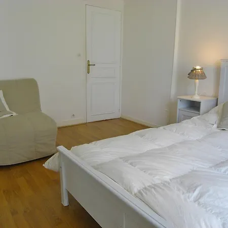 Beautiful In The City Center Apartment *